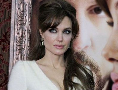 BRAD PİTT - Angelina Jolie, mücevher tasarımcısı oluyor