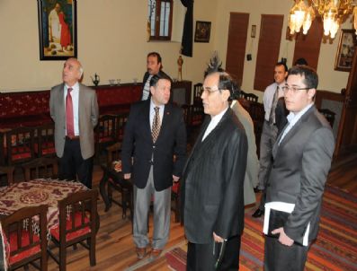 AHMET ÇELEBI - İran Büyükelçisi'nden Acem Tekkesi'ne Ziyaret