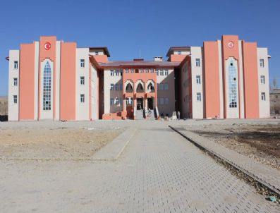 ERCAN ATEŞ - Kapatılan Cezaevi Alanı Okul Oldu