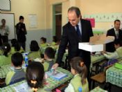 Kpss Kalemleri İlkokul Öğrencilerine Dağıtıldı