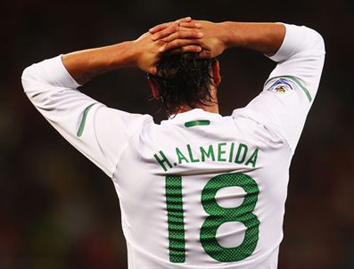 SPORTING LIZBON - Hugo Almeida Werder Bremen'den ayrılmayacağını açıkladı