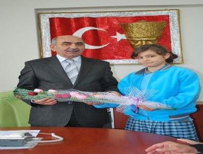 Türkiye Finalisti Öğrencilere Altın Ödülü