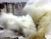 Antalya'ya şiddetli fırtına uyarısı