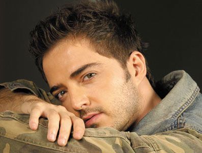 FOUR SEASONS HOTEL - Gökhan Özen nişanlanıyor!