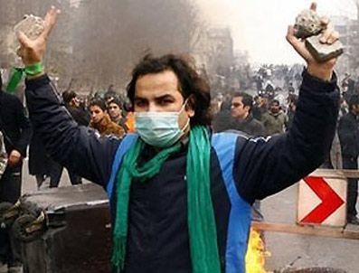 MUHAMMED HATEMİ - İran'da halk sokaklarda