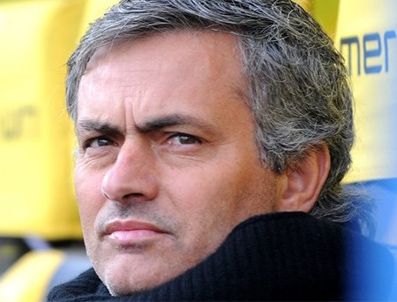 PETR CECH - Mourinho: Chelsea hâlâ benim taktiğimle oynuyor