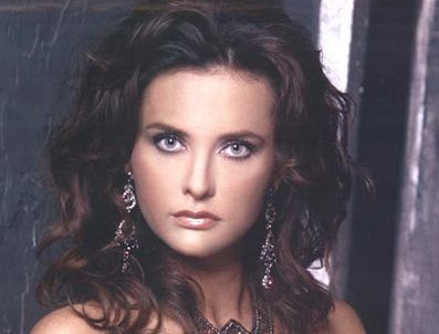 BEZ BEBEK - Seksi olduğum için spikerlik teklifleri alamıyorum