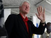 Clinton'ın kalbine stent takıldı