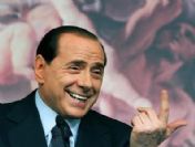 Güzel kadınlar da siyaset yapabilir