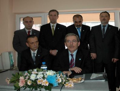 Türkiye Partisi Genel Başkanı Şener Balıkesir'de