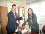 Başkan Tuna'da 'Sevgililer Günü'ne Özel 5 Bin Gül