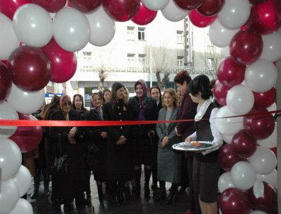 FEVZI BUDAK - Genç Bayan Girişimciden Örnek İşletme