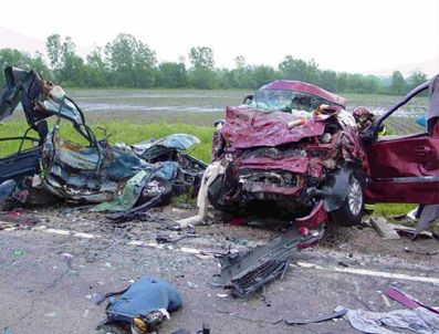 Mektubunda 'elveda' dedi trafik kazasında öldü