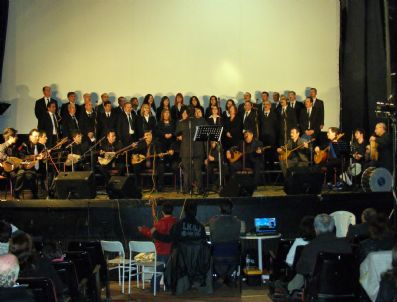 UZUN İNCE BIR YOLDAYıM - Söke Türk Halk Müziği Gecesi