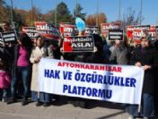 Hak Ve Özgürlükler Platformu Üyesi Gençler Eylemlerini Sürdürüyor