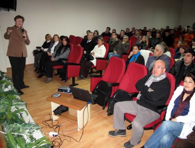 ÇALıKUŞU - Karabağlar'da Sigara Semineri