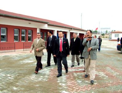 NEVİN YANIT - Mersin'e Sentetik Yüzeyli Atlezim Pisti Kazandırıldı