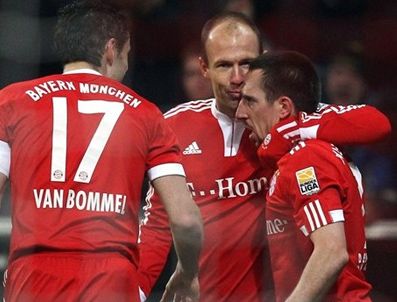 ARJEN ROBBEN - Bayern Münih Borussia Dortmund ile karşılaştı