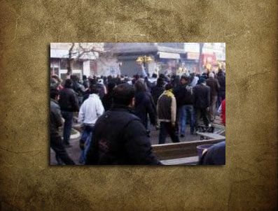TARLABAŞı - BDP'liler Beyoğlu'nda izinsiz gösteri yaptı