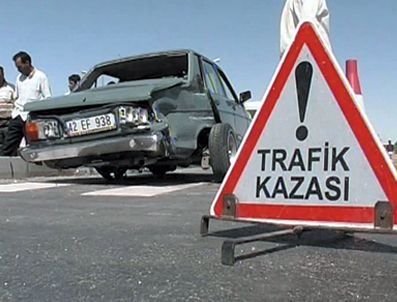 Niğde'de Trafik Kazası: 1 Ölü, 4 Yaralı