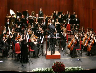 MOZART - Senfoni Orkestrasından Sevgililer Günü'ne Özel Konser