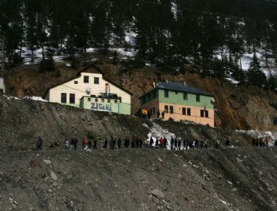 ZIGANA DAĞı - Trabzon Doğa Sporları Kulübü İlk Doğa Yürüyüşünü Gerçekleştirdi