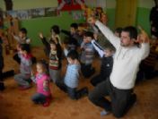 Emet'te Halk Oyunlarını Öğrenme Yaşı 4'e Kadar Düştü