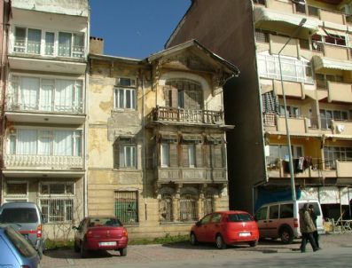 İSTANBUL KÜLTÜR ÜNIVERSITESI - Gemlik'teki Tarihi Evlere Üniversite Desteği