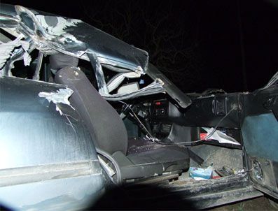 DOĞANTEPE - Geyve'de Trafik Kazası: 3 Yaralı