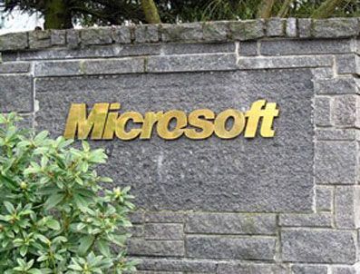 SEATTLE - Google'un internetine ilk talibi Microsoft'un yurdu