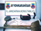 Jandarma Ekibi Kaçak Kazıya İzin Vermedi