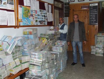 Tübitak'tan Ortaca'ya 15 Bin Kitap Ve Dergi