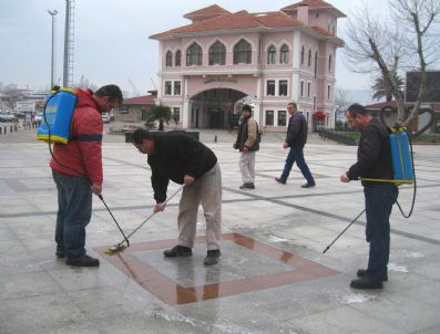 SEDAT PEKEL - Bandırma'da Kaygan Granitlere Çözüm