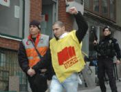 Cervantes Kültür Merkezi'ni İşgal Eden Göstericiler Gözaltına Alındı