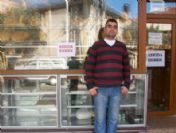 Gördes'de Bir Esnafın 'Askıda Ekmek' Uygulaması Taktir Topluyor