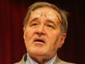 Hakkari'de Prof. Dr. İlber Ortaylı'ya Tepki