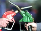 Kurşunsuz benzinde indirime gidildi