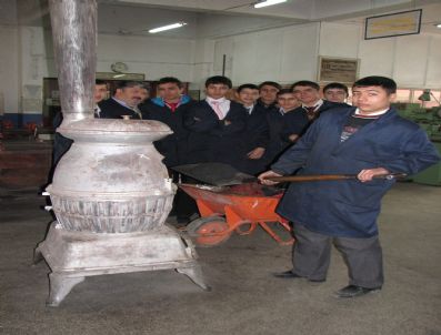 Meslek Lisesinin Yarım Asırlık Sobası