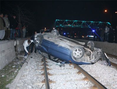 Takla Atan Otomobilden Yara Almadan Çıktı