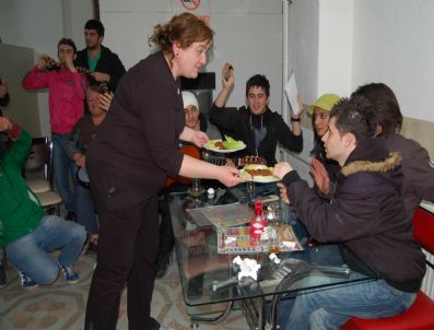 Arsamiea Gençlerin Uğrak Yeri Oldu