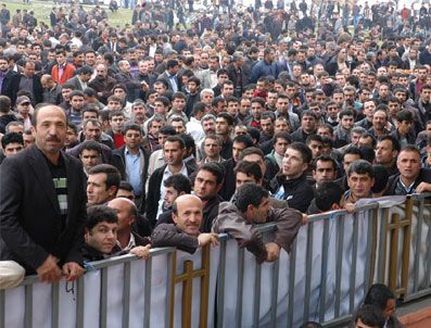 Batman'da 150 Kişilik Geçici İşe 7 Bin Başvuru