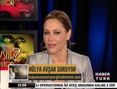 MUSTAFA KESER - Hülya Avşar yine saçmaladı