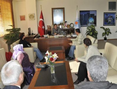 FAZIL TÜRK - Engellilerden Başkan Türk'e Ziyaret