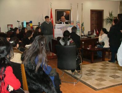 MEHMET GÜLER - Genç Mimarlar Geleceğin Gemlik'ini Projelendirecek