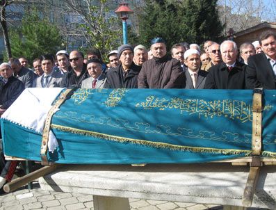 İHLAS HOLDING - İşadamı Mahmut Küçükdoğan'ın Annesi Son Yolculuğuna Uğurlandı