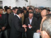 Kaymakam Şeker Vatandaşlara Tapularını Dağıttı