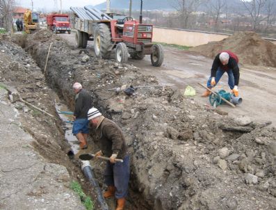 KUZULUK - Kuzuluk'ta İçme Suyu Şebekesi Yenileniyor