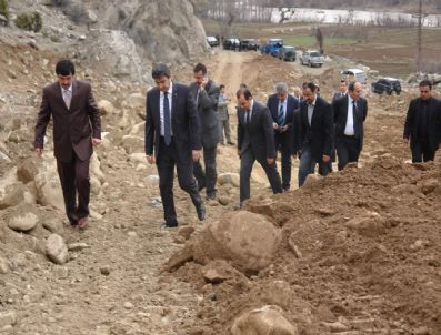 NEBIOĞLU - Vali Yemlihalıoğlu'ndan Yapımı Süren Yusufeli-ispir Karayolu'nda İnceleme