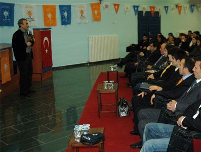 NACI BOSTANCı - Ak Parti Sakarya Gençlik Kolları Kış Eğitim Programı