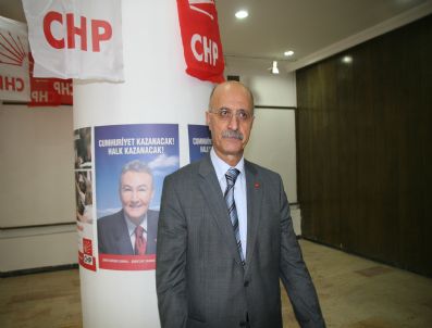 SINAN YERLIKAYA - Chp Yozgat İl Başkanı Ali Keven Güven Tazeledi